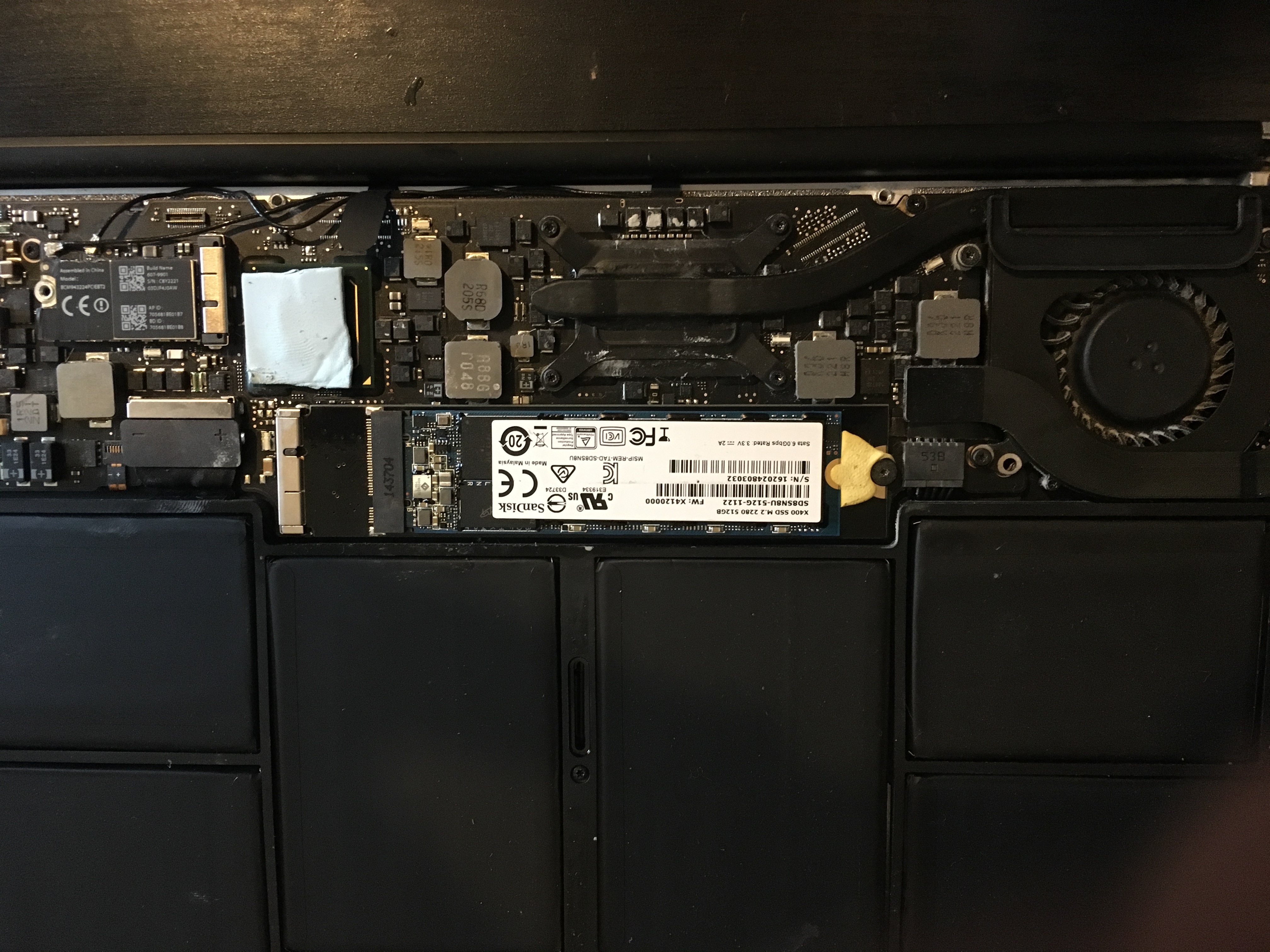 Câble Data Disque Dur SATA iMac 21 pouces (2012/2019)