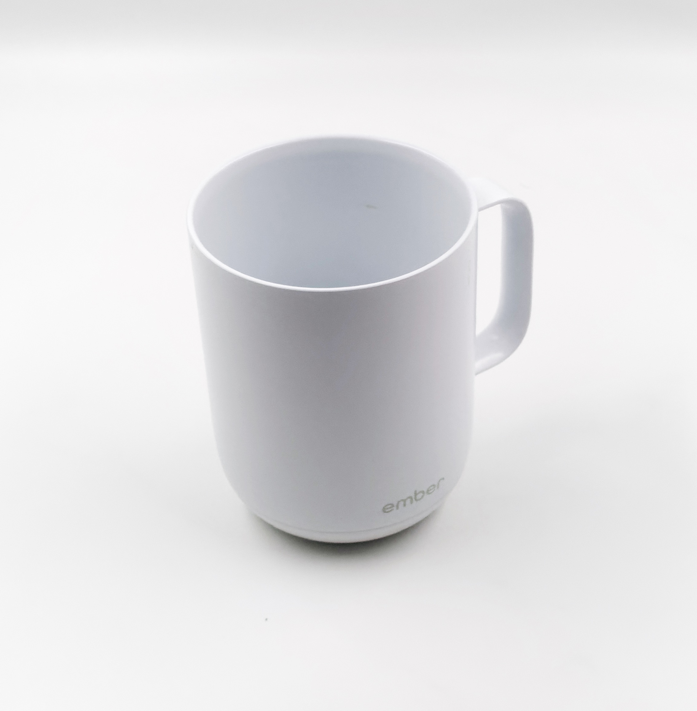 Ember Mug, la tasse de café connectée à Santé – Le journal du lapin