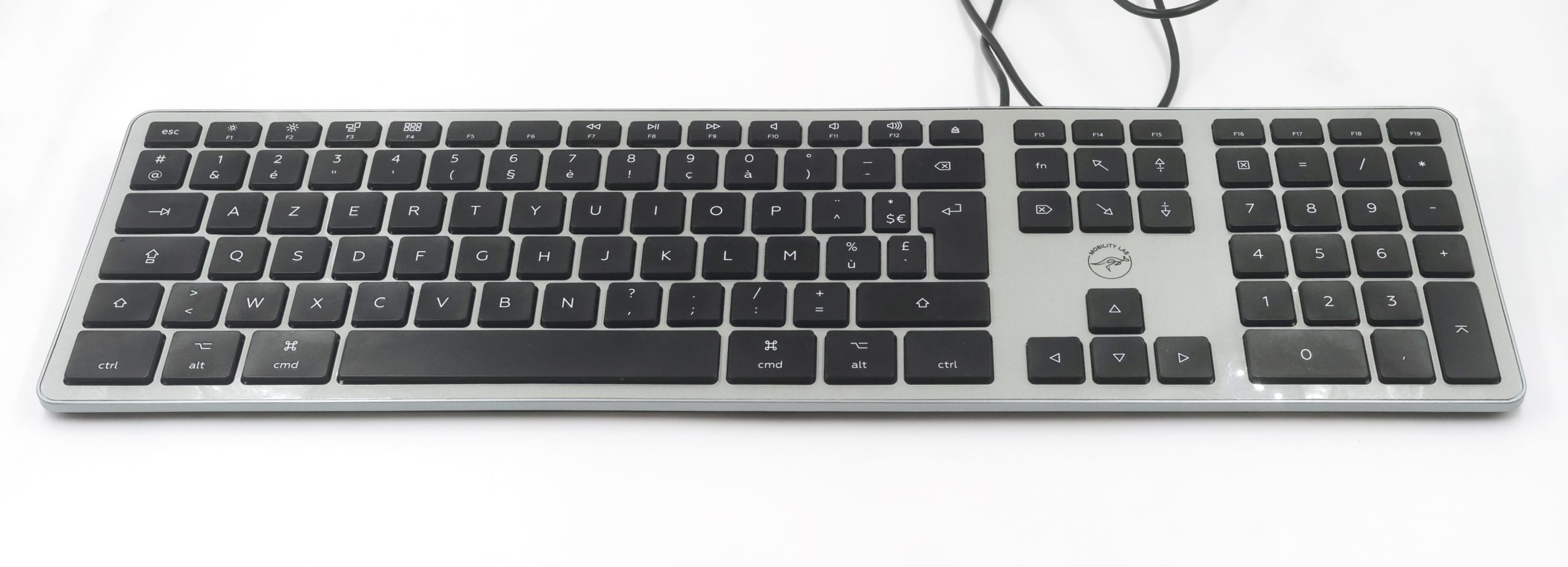 Apple a cassé la compatibilité des vieux claviers Bluetooth mais il y a des  solutions – Le journal du lapin